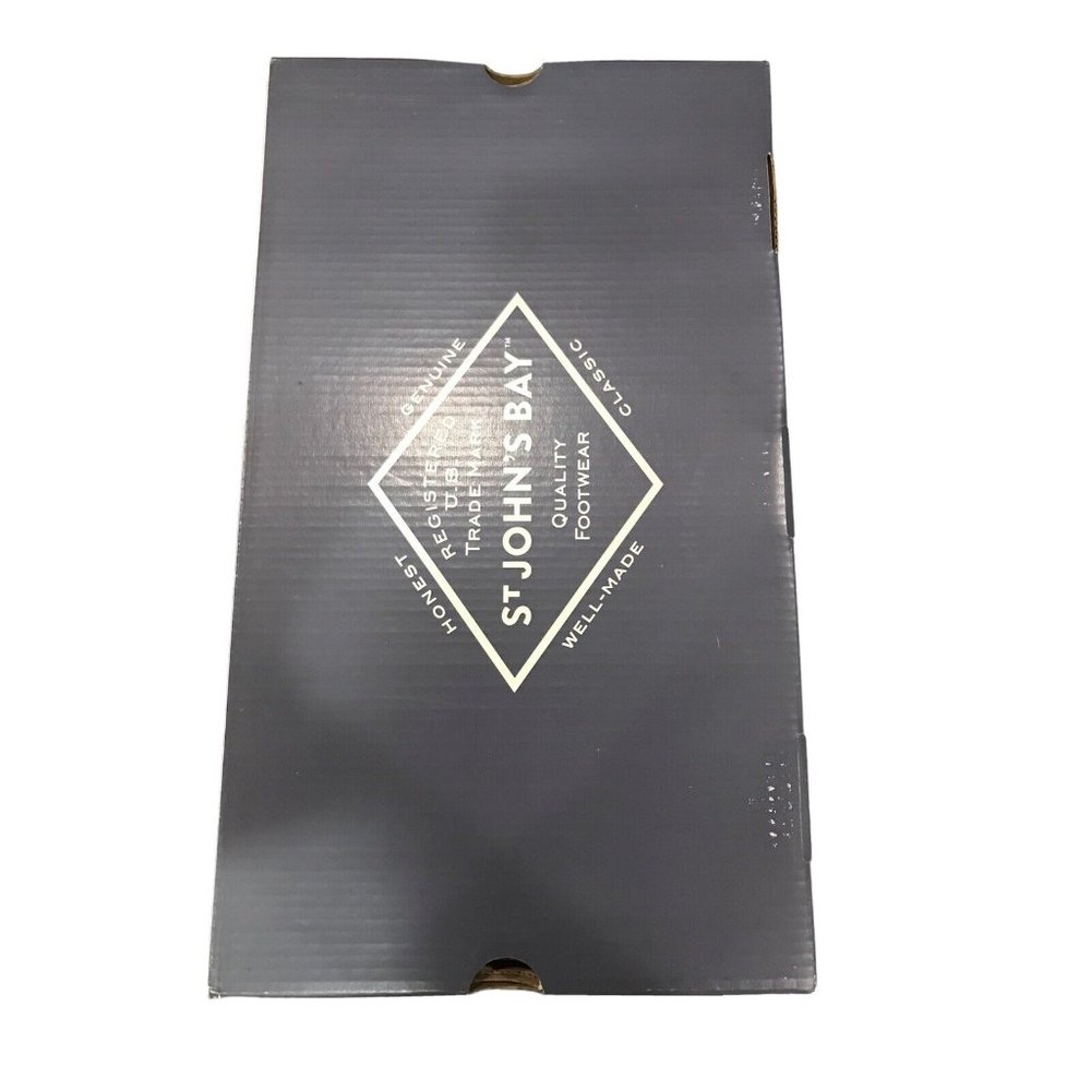 St John's bay shoe box 11m Perfectly New Condition for reselling of certain shoe